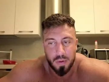 Yaya--728 – webcam model profile photo Image 14