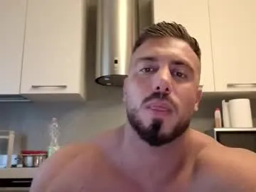 Yaya--728 – webcam model profile photo Image 15