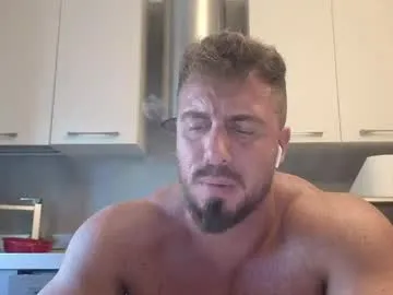 Yaya--728 – webcam model profile photo Image 6