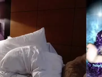 winter11 – webcam model profile photo Image 14