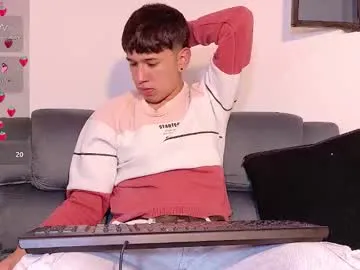 Yaya--728 – webcam model profile photo Image 10