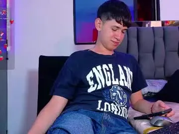 Yaya--728 – webcam model profile photo Image 12