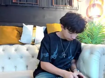 thermalsis – webcam model profile photo Image 6