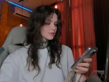 bella__honey – webcam model profile photo Image 12