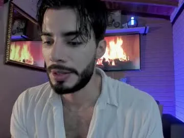 brucestryker – webcam model profile photo Image 9