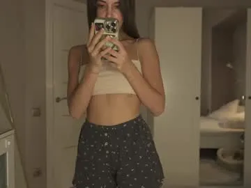 Ariana__ – webcam model profile photo Image 10