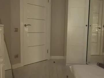 Ariana__ – webcam model profile photo Image 9