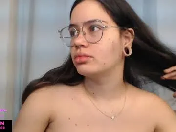 amu_nyan_cute – webcam model profile photo Image 10