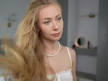 nide_xiaogou – webcam model profile photo Image 11