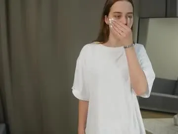 Hamy88 – webcam model profile photo Image 3