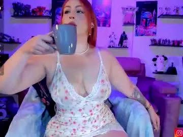 Runarunapi – webcam model profile photo Image 11