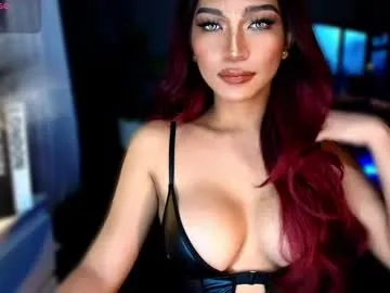 Runarunapi – webcam model profile photo Image 3