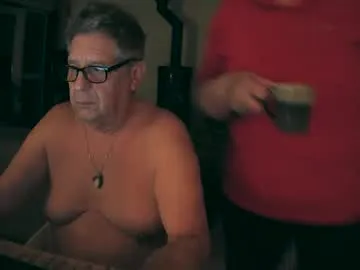 HugeBoobsAlice – webcam model profile photo Image 11