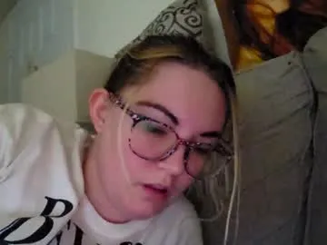 amairi_ – webcam model profile photo Image 3