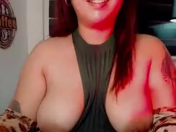 roachan_ – webcam model profile photo Image 6