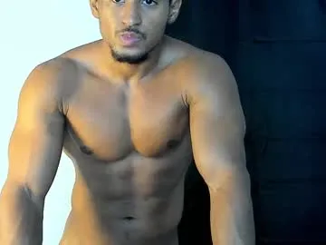 tora3220 – webcam model profile photo Image 9