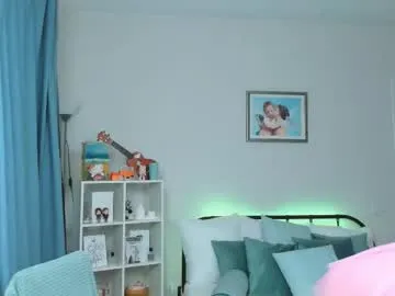 PumaShyXD – webcam model profile photo Image 5