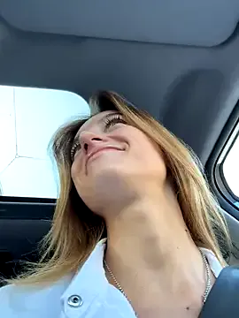 BabySofa – webcam model profile photo Image 10