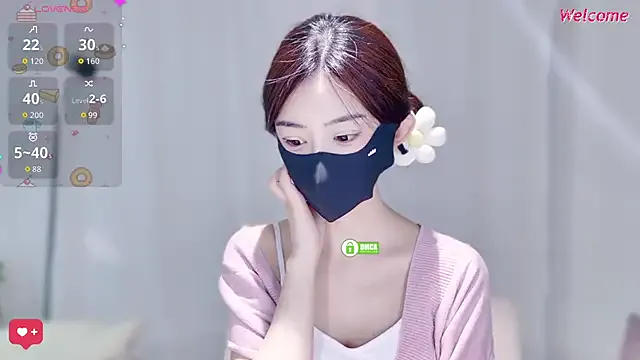 Olivia_11 – webcam model profile photo Image 12