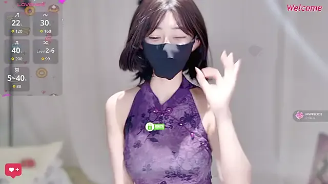 Olivia_11 – webcam model profile photo Image 8