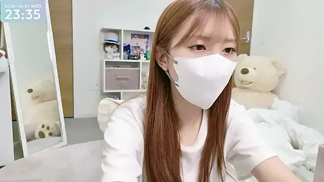 LadyLena1 – webcam model profile photo Image 19