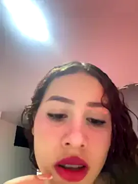 indialatin – webcam model profile photo Image 10