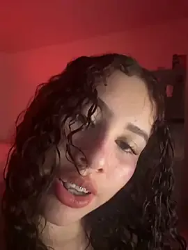 indialatin – webcam model profile photo Image 3