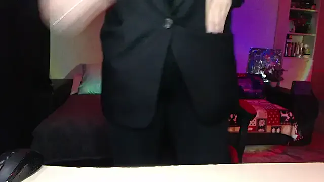 nakedbakers – webcam model profile photo Image 7