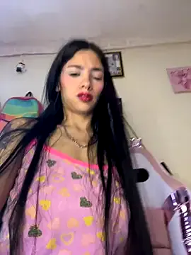 Keep_us_wild – webcam model profile photo Image 19