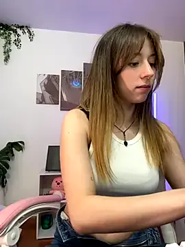 PumaShyXD – webcam model profile photo Image 16