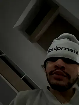 heyskylar – webcam model profile photo Image 13