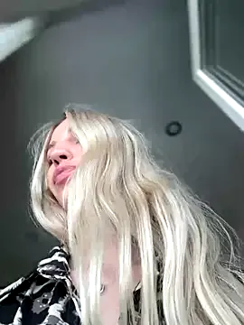 nakedbakers – webcam model profile photo Image 3