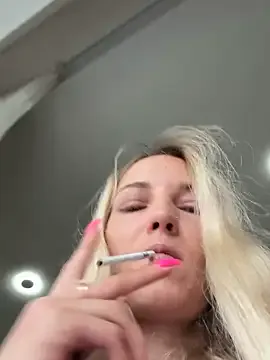 nakedbakers – webcam model profile photo Image 9