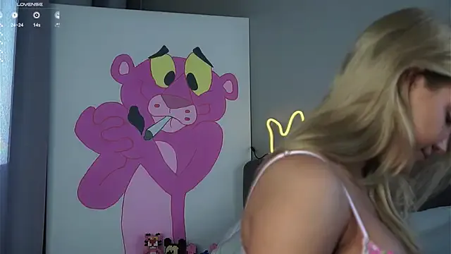 katt008 – webcam model profile photo Image 14