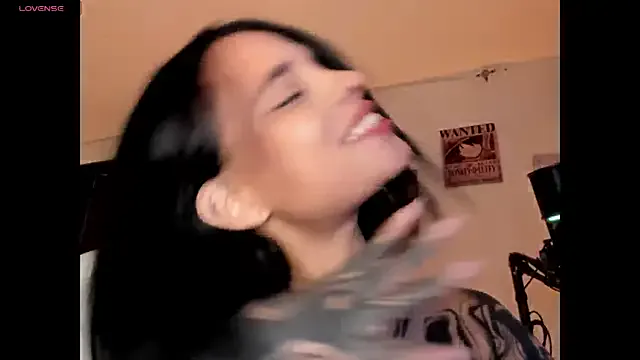 _cherry1 – webcam model profile photo Image 17