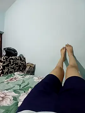 emyii – webcam model profile photo Image 5