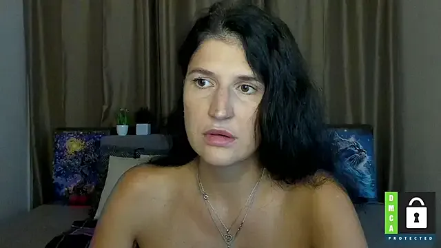 Helen_Vidall – webcam model profile photo Image 13