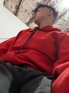 caylin – webcam model profile photo Image 9