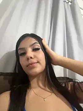 kathariine – webcam model profile photo Image 9