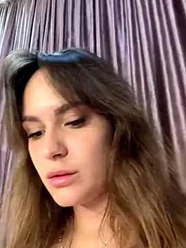 nide_xiaogou – webcam model profile photo Image 2