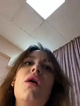 nide_xiaogou – webcam model profile photo Image 3