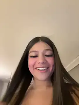 Yuna-ch – webcam model profile photo Image 9