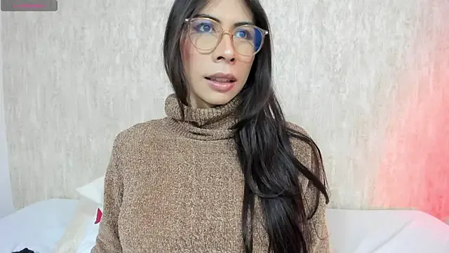 chanelnoirts – webcam model profile photo Image 11