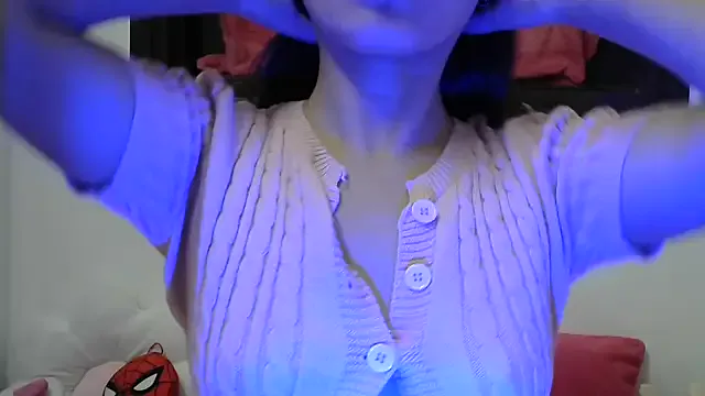 xDinnax – webcam model profile photo Image 16