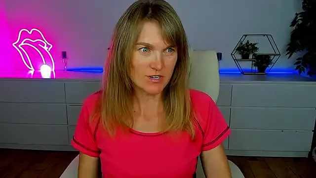 PumaShyXD – webcam model profile photo Image 9