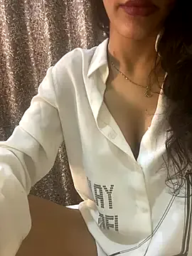 _meganmeow_ – webcam model profile photo Image 17