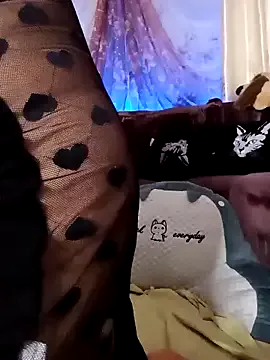 Runarunapi – webcam model profile photo Image 8