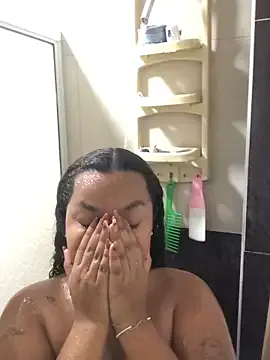 Runarunapi – webcam model profile photo Image 17