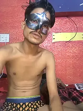 Runarunapi – webcam model profile photo Image 6