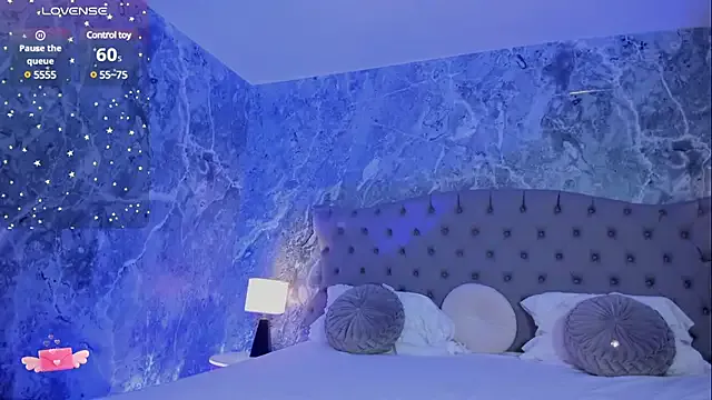 Ruchi_1 – webcam model profile photo Image 2